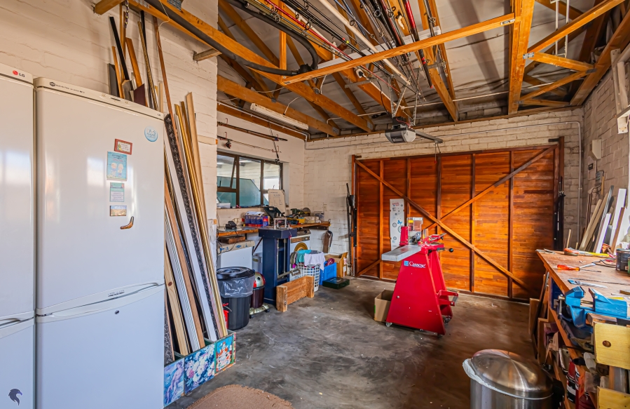 4 Bedroom Property for Sale in Country Club Western Cape
